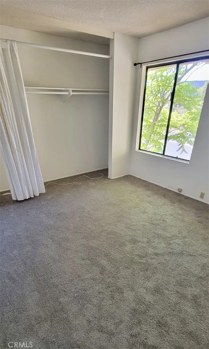 Photo #8: SW25095184 Listing: Photo #8