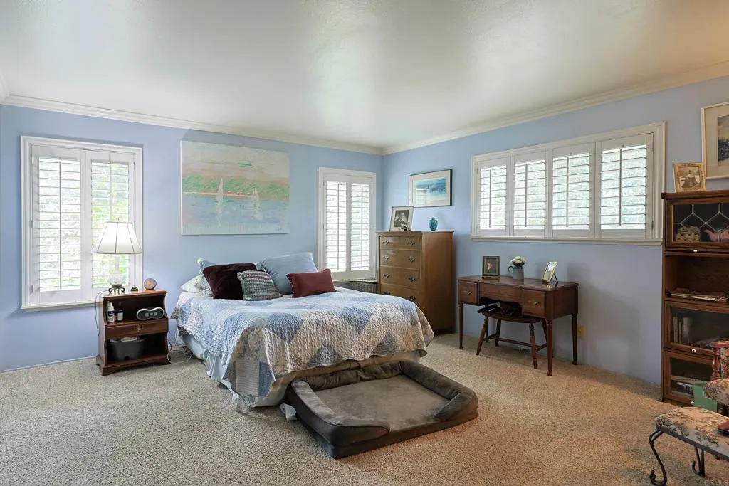 https://cdn.realtyfeed.com/cdn/127/306427579/579d87675762c6f0590467a2d9789c8c.webp
