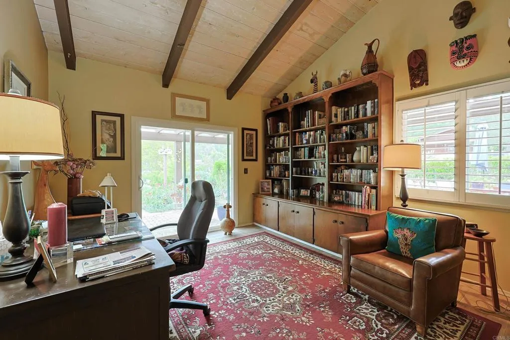 https://cdn.realtyfeed.com/cdn/127/306427579/8a9093ae68ce2df257423eab42d3bd25.webp