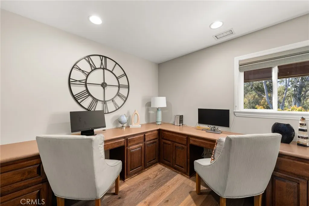 https://cdn.realtyfeed.com/cdn/127/306427584/6f5ffc37b2a8dcfeed92cbab6ddf5144.webp