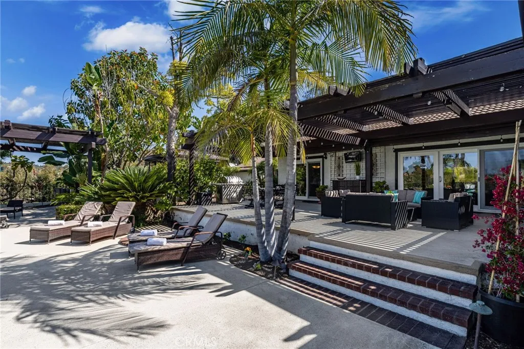 https://cdn.realtyfeed.com/cdn/127/306427584/9f4db0adf77eb43e3909e8df3ece5140.webp