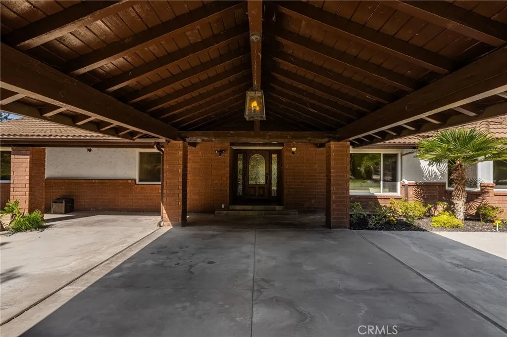 https://cdn.realtyfeed.com/cdn/127/306427584/b3c6c7c7140f2632ae4ce74ab91e1c9b.webp