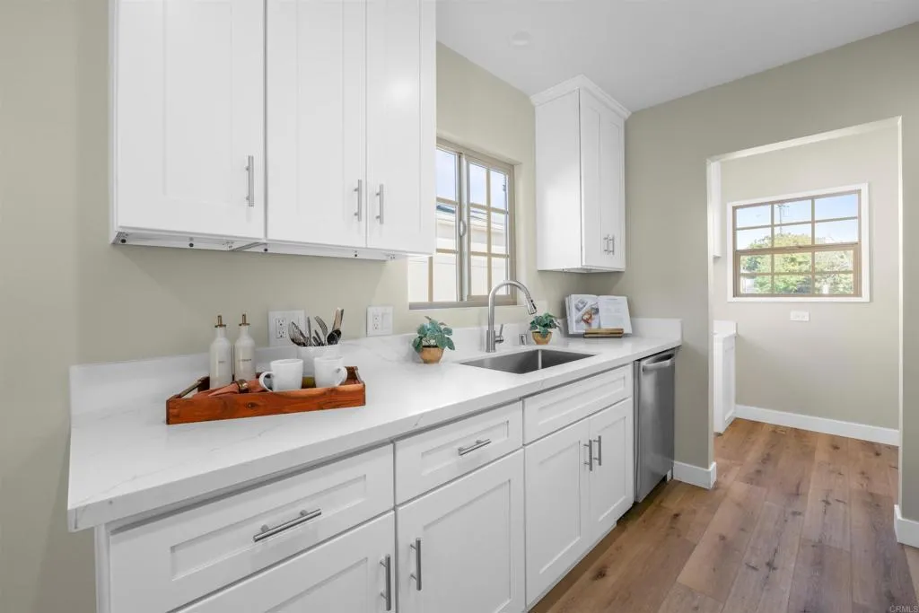 https://cdn.realtyfeed.com/cdn/127/306427596/210478e1e46ae0fad81ace1c6836988d.webp