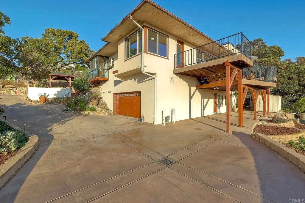https://cdn.realtyfeed.com/cdn/127/306427599/1a5b34299eb5565e95dae42ad93352cb.webp