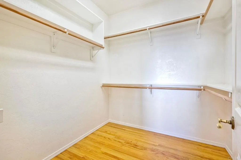 https://cdn.realtyfeed.com/cdn/127/306427599/7843276cb717edb81875a5449536cd5a.webp