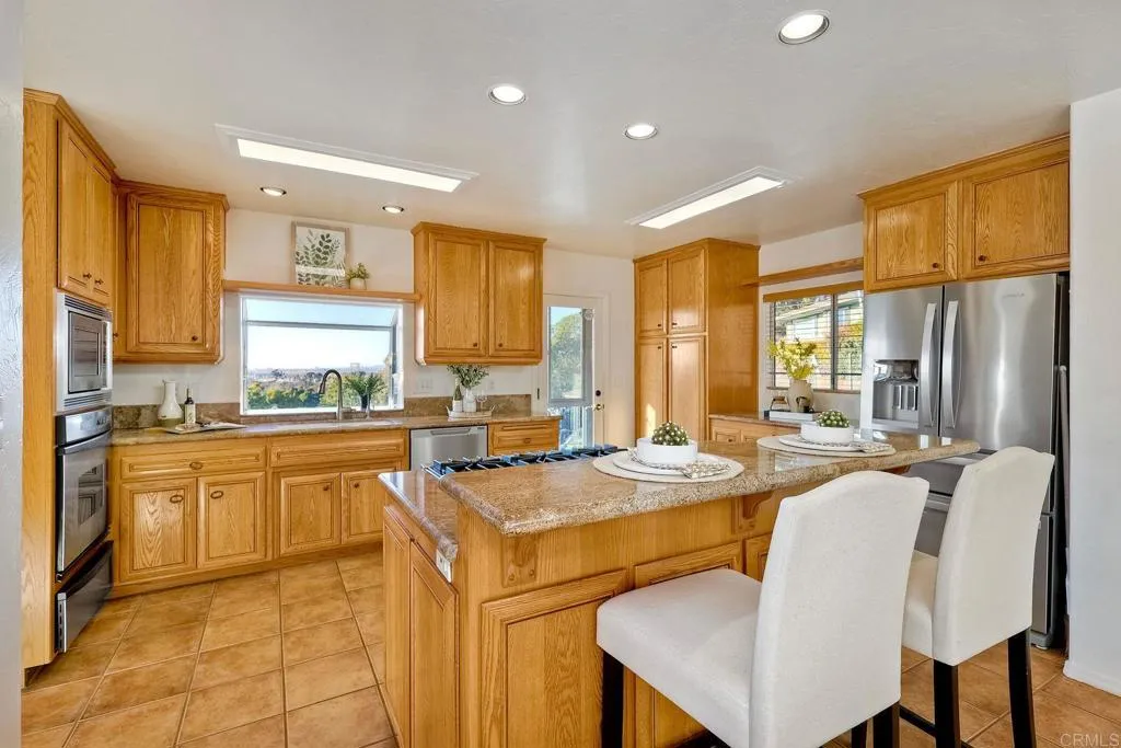 https://cdn.realtyfeed.com/cdn/127/306427599/cb1ca7c0ee50034468ea71ea8d7a9937.webp