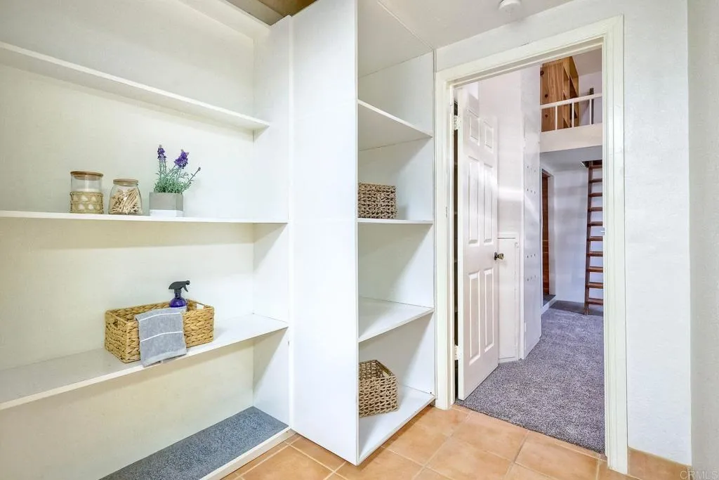 https://cdn.realtyfeed.com/cdn/127/306427599/eef429f85b56b0d1d98b8d19d7e45e6d.webp