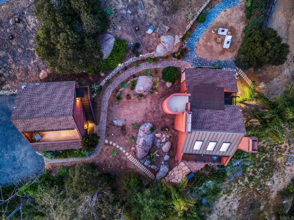 https://cdn.realtyfeed.com/cdn/127/306427610/d4d523be4c9700a3b209fd8e0e2a00e2.webp