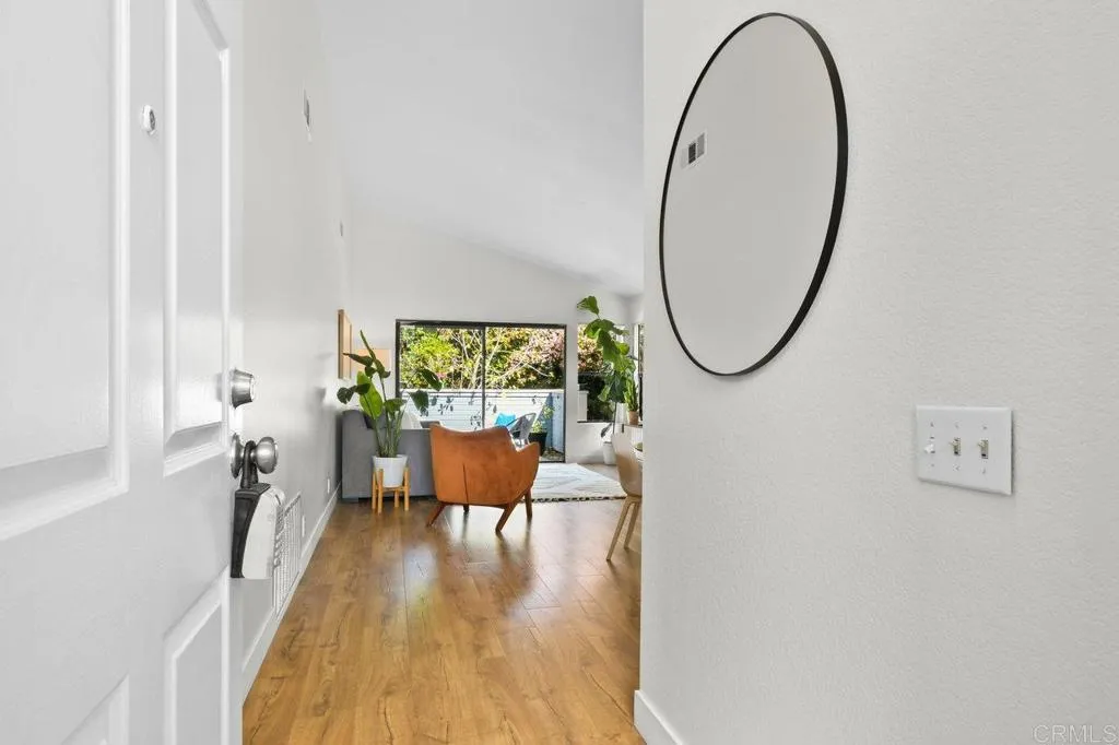 Photo #4: PTP2503077 Listing 