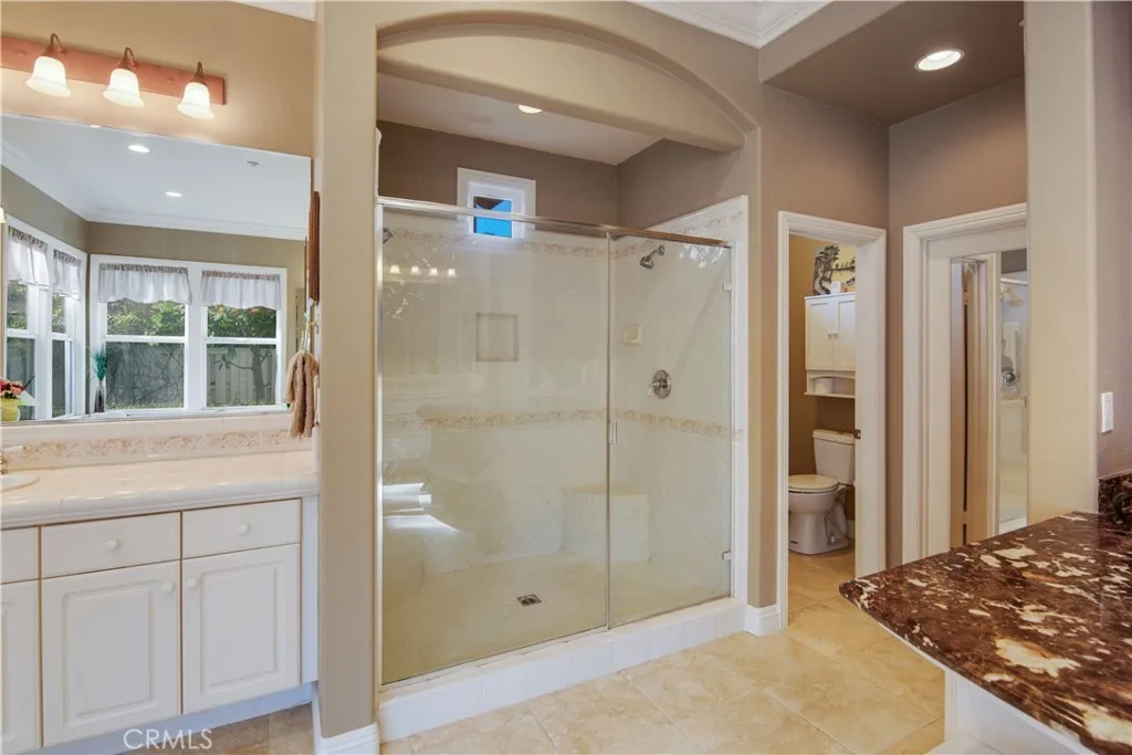 https://cdn.realtyfeed.com/cdn/127/306427744/44258f5d49d452d2ad28b6a82be92801.webp