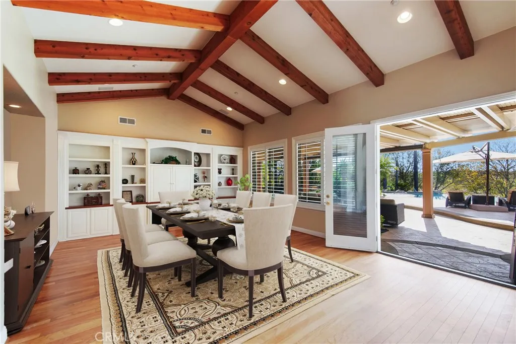 https://cdn.realtyfeed.com/cdn/127/306427744/a5ccb920d49e93adcd7313d465fcc47f.webp
