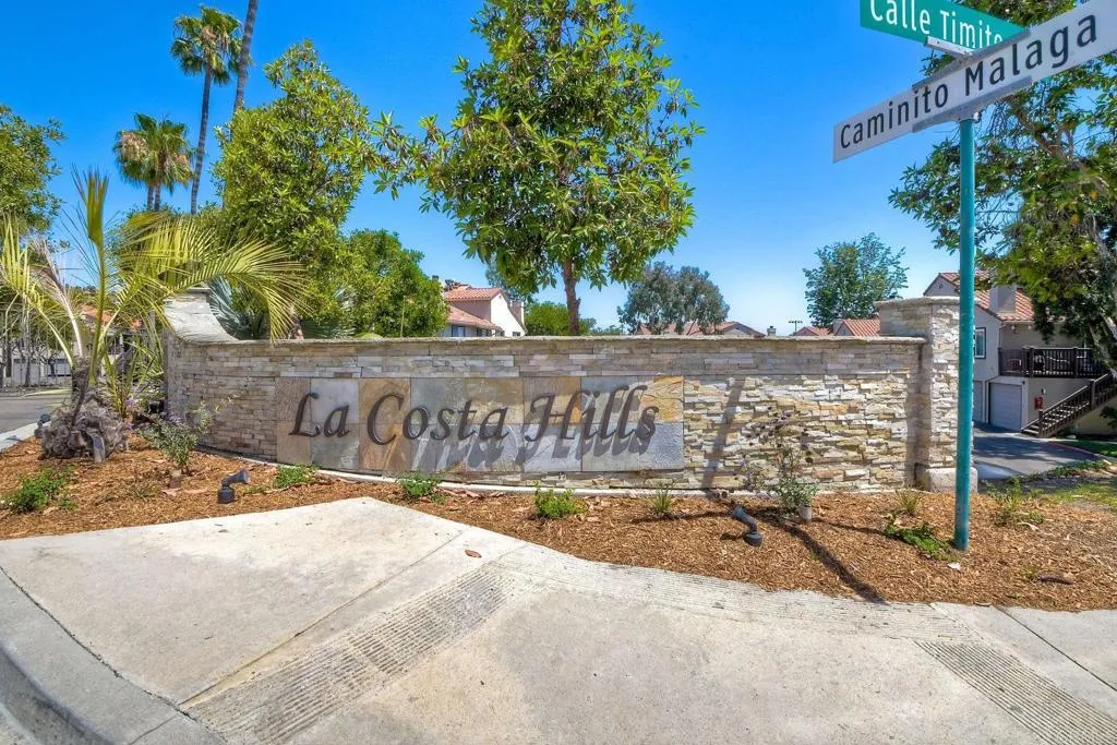 https://cdn.realtyfeed.com/cdn/127/306427747/f7581e03dd438526970f6596bd6aadbd.webp