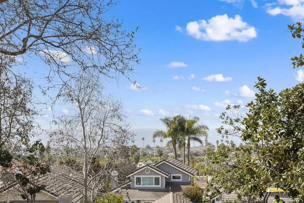 https://cdn.realtyfeed.com/cdn/127/306427778/41f150388ceb2054c7d980d26e8b7d26.webp