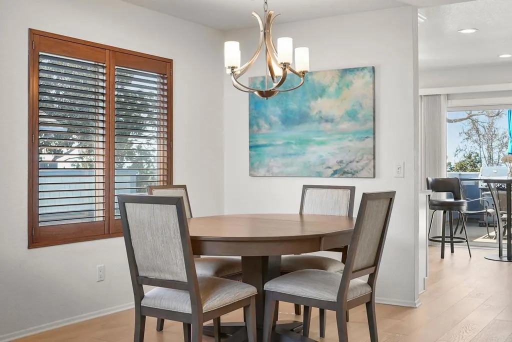 https://cdn.realtyfeed.com/cdn/127/306427778/6a66ee6f22b85ee7c7e8abce4b35d4c5.webp