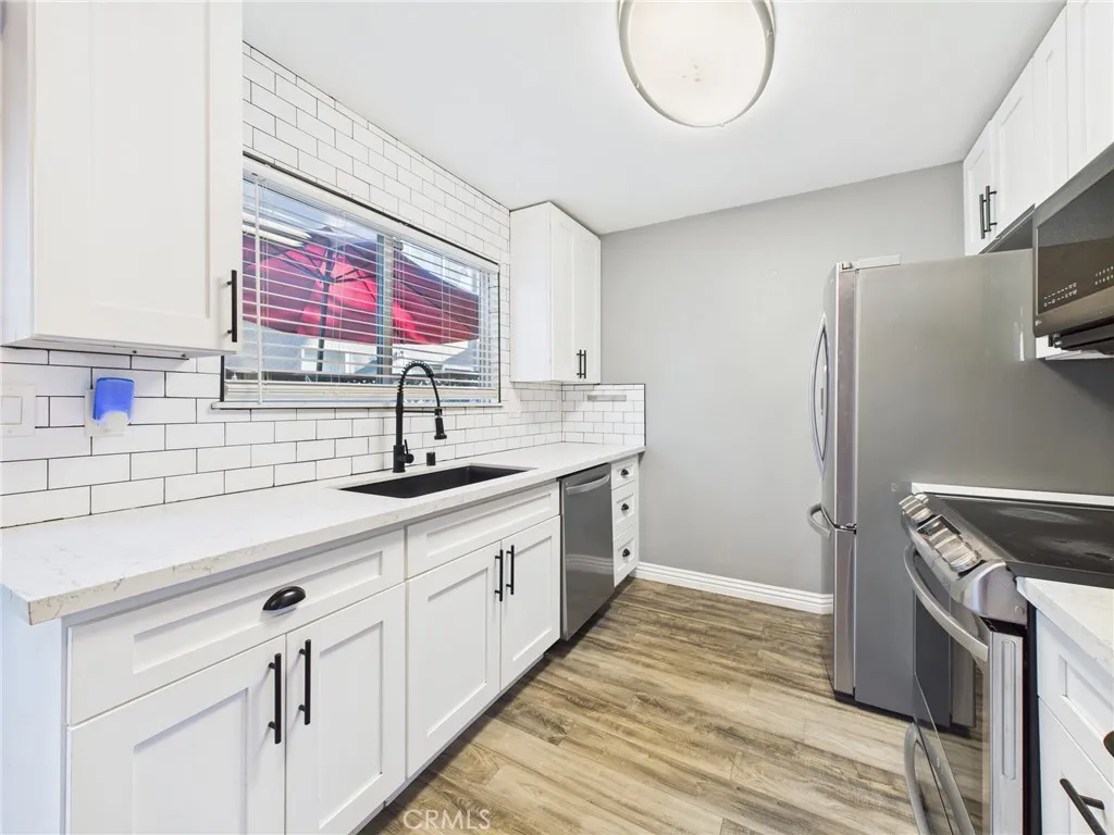 https://cdn.realtyfeed.com/cdn/127/306427835/6fed342dec6533e3d92ca055be7b6e39.webp