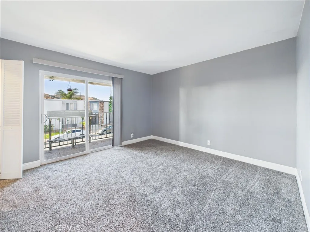 https://cdn.realtyfeed.com/cdn/127/306427835/79bf720977ded5dad169323546a12679.webp