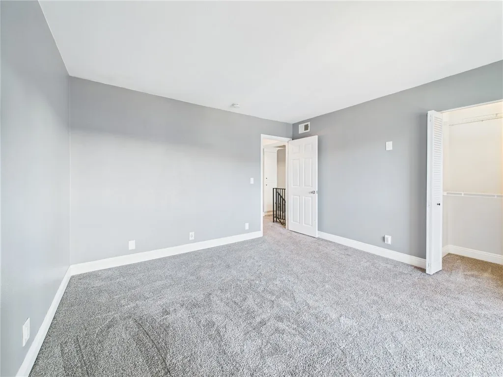https://cdn.realtyfeed.com/cdn/127/306427835/fbcb6c0b62a213996ccc0d8ae3ce82a6.webp