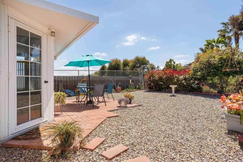 https://cdn.realtyfeed.com/cdn/127/306428065/24421afd5a571ba25d8967aafa8023c7.webp