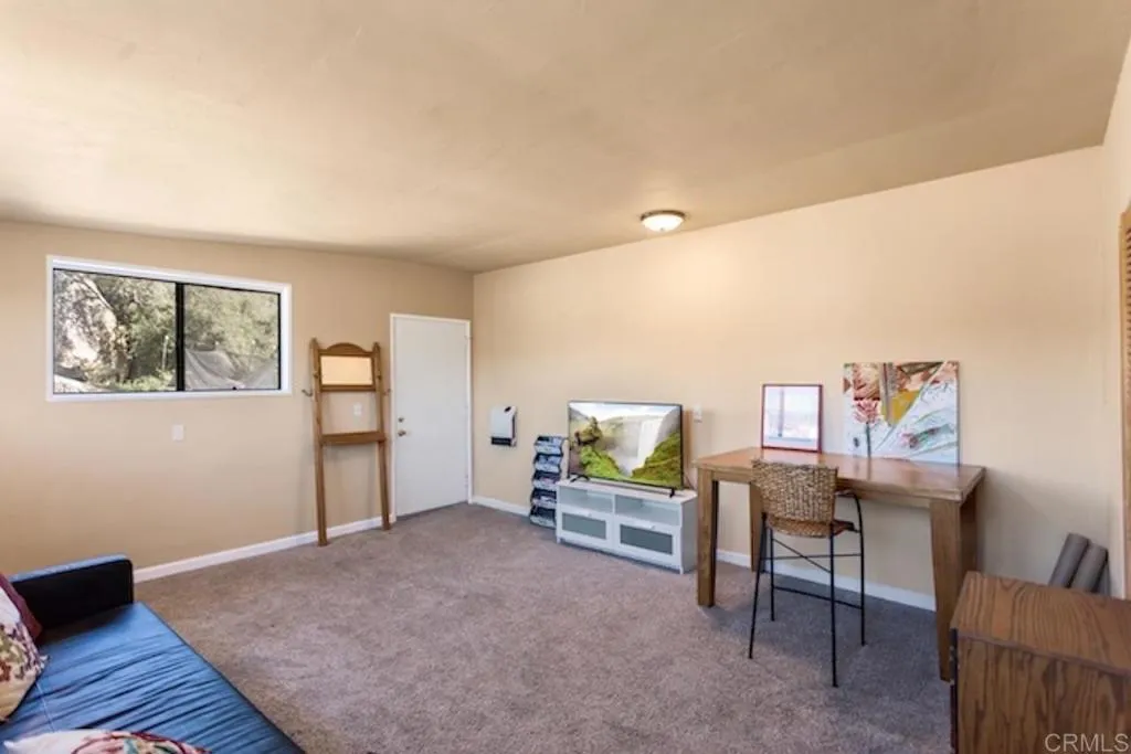https://cdn.realtyfeed.com/cdn/127/306428169/1630f99a413abee8ea16663bc84fc8b8.webp