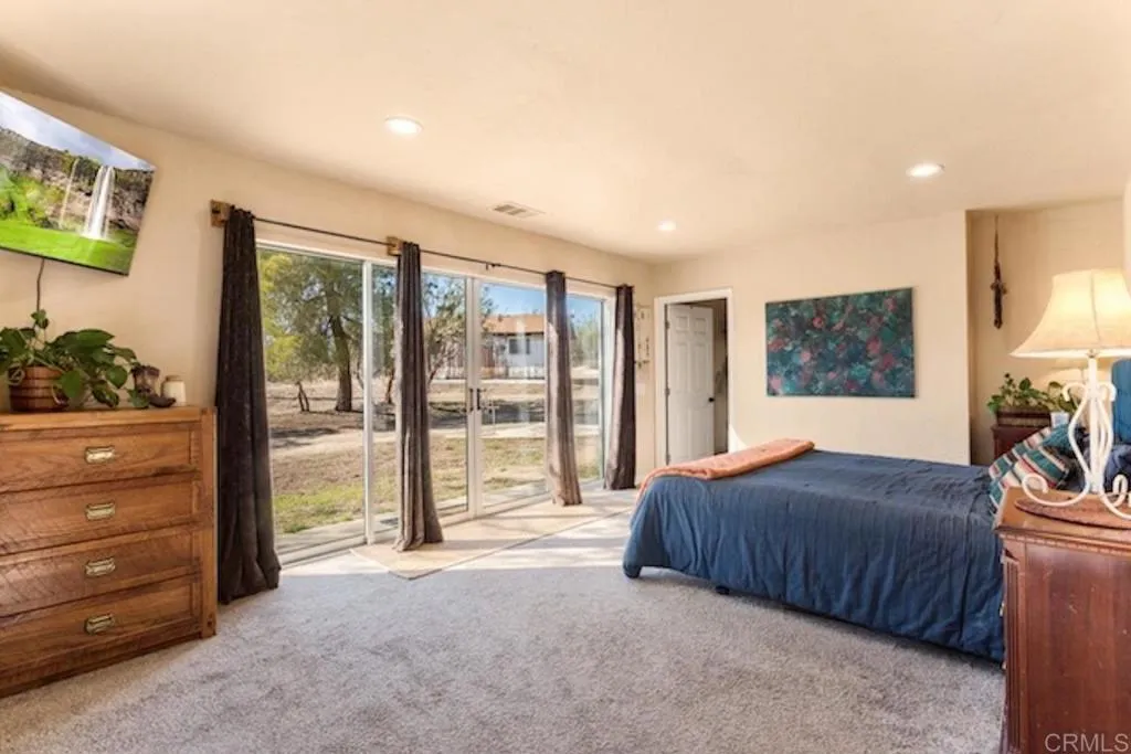 https://cdn.realtyfeed.com/cdn/127/306428169/1832aab68a415463a096d63c5a9b8d64.webp
