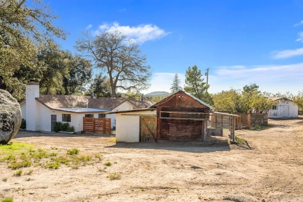 https://cdn.realtyfeed.com/cdn/127/306428169/6dee893f1b3cacc2f2043fe4a79aacec.webp
