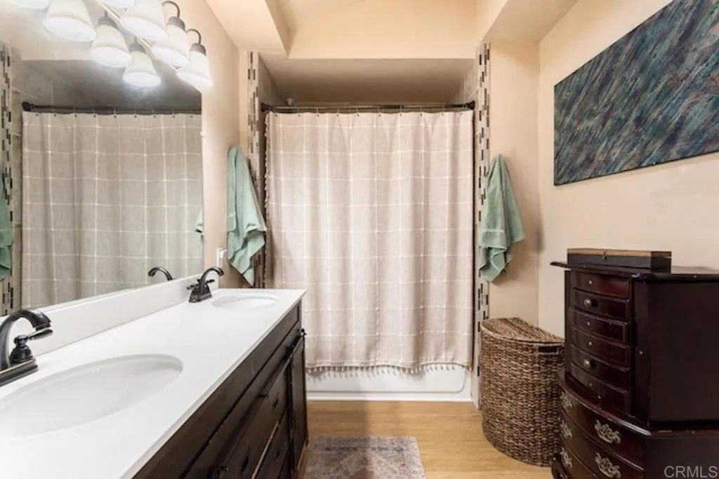 https://cdn.realtyfeed.com/cdn/127/306428169/71012c6c2a0360d9422608a1d38cb1dc.webp