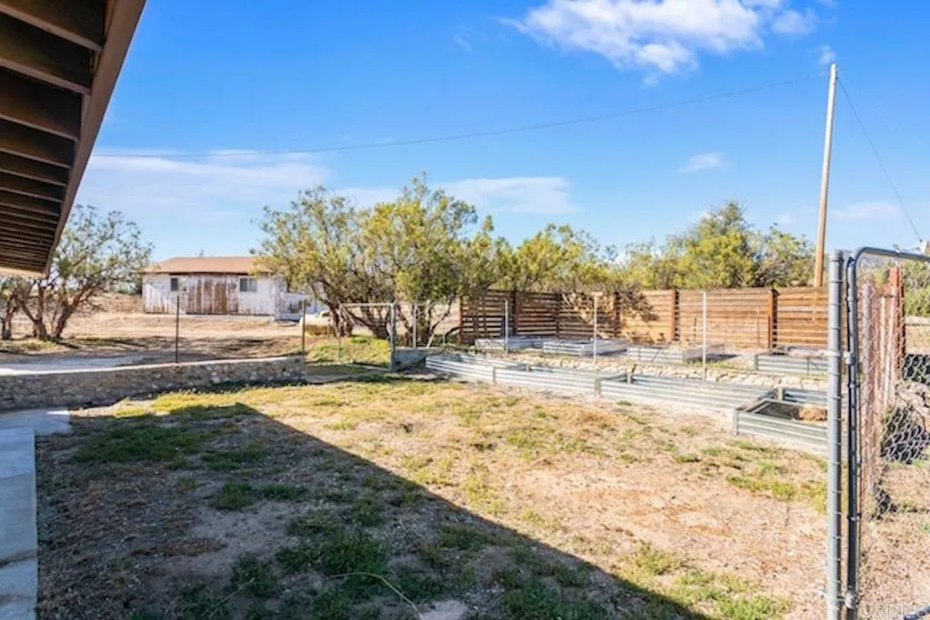 https://cdn.realtyfeed.com/cdn/127/306428169/863ac2fe9863b70310eb93d56d5106af.webp