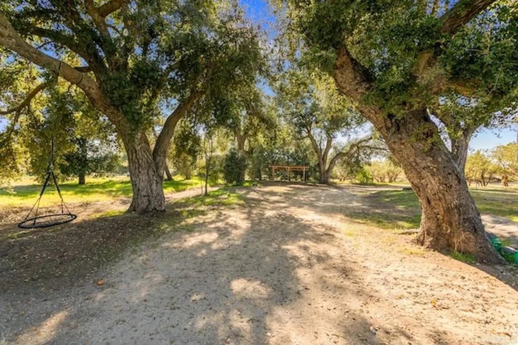 https://cdn.realtyfeed.com/cdn/127/306428169/b29012b93597ef1785585dd6fa168a7c.webp