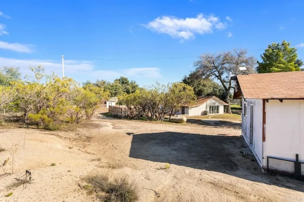 https://cdn.realtyfeed.com/cdn/127/306428169/c1c02ebb99c4069b0f31e596b6dd112b.webp