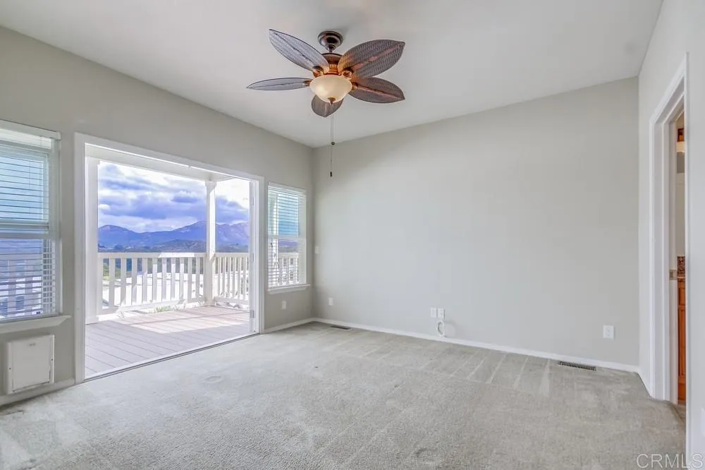 https://cdn.realtyfeed.com/cdn/127/306428224/79e0e08ca8a518e03addbe77d9d8c9e1.webp