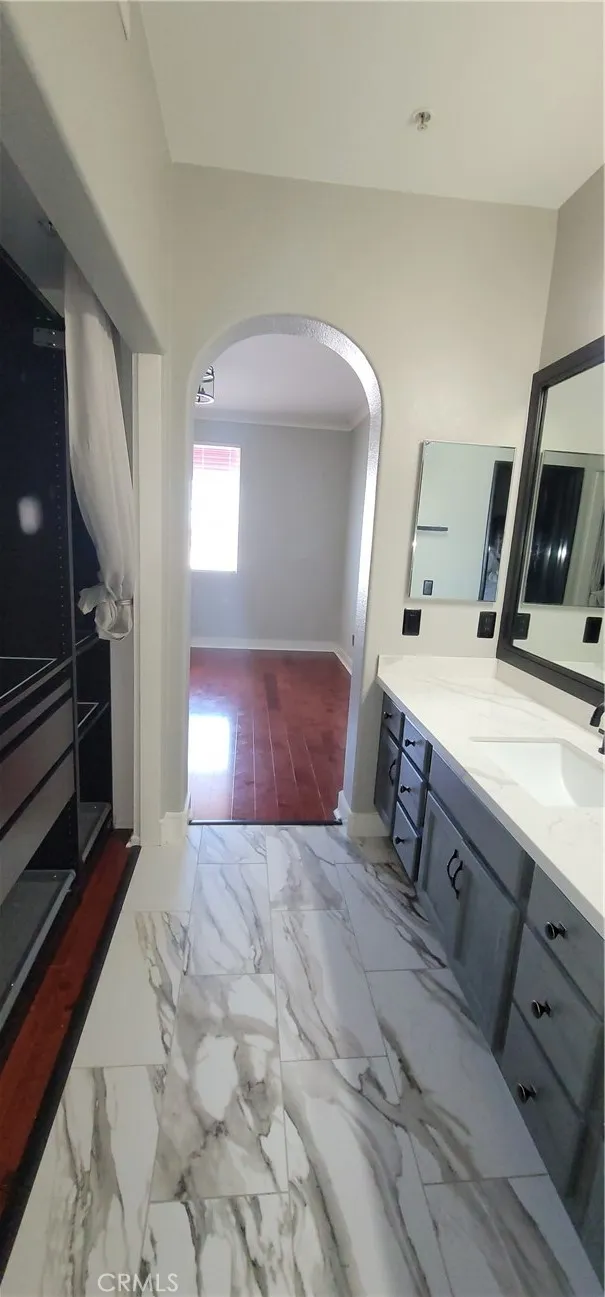 https://cdn.realtyfeed.com/cdn/127/306428254/37c8b7d86b5d1a402a0b62343918e986.webp
