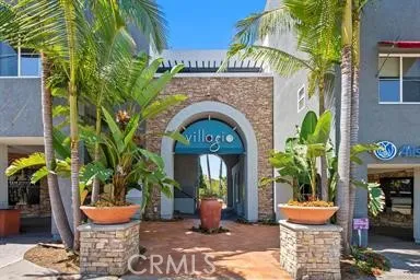 More Details about MLS # SW25095896 : 1760 E PALOMAR STREET UNIT 307