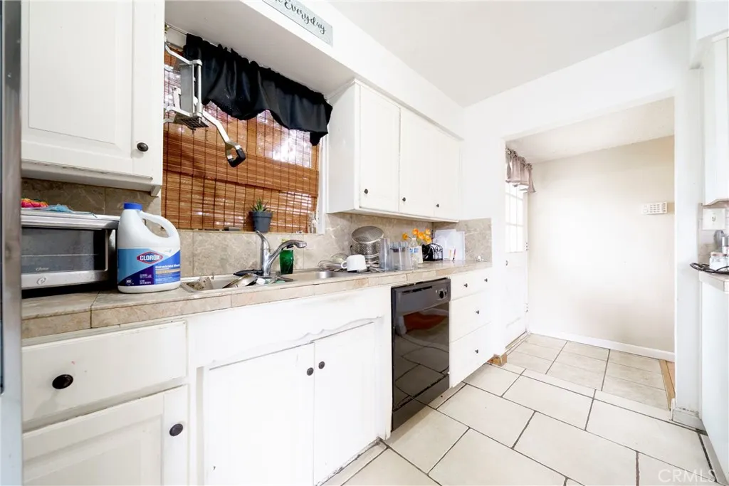 3520 Planz Road, Bakersfield, Ca 93309 - Photo 4 of 22, Bakersfield, CA