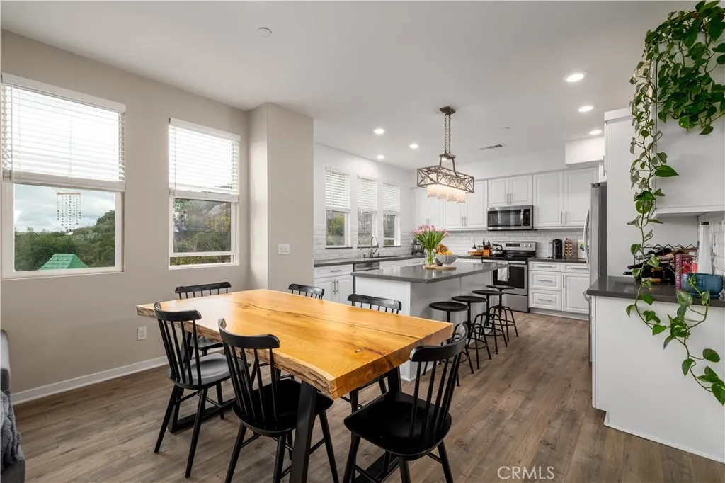 Photo #5: SW25084077 Listing 