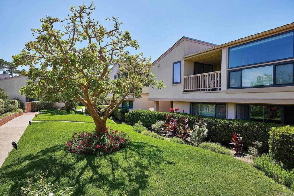 https://cdn.realtyfeed.com/cdn/127/306428458/f141915811f6b374b38517a16f9e8191.webp