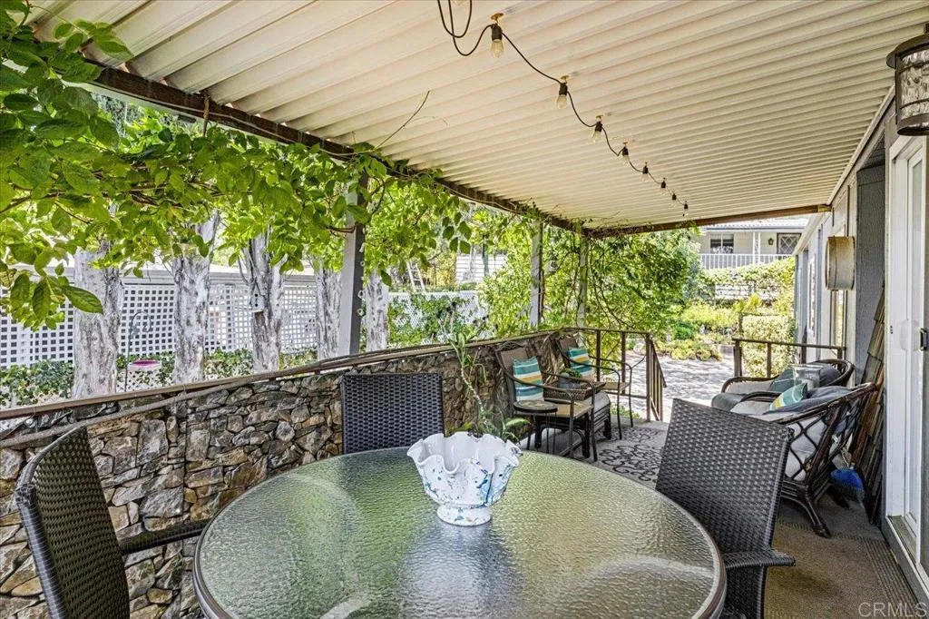 https://cdn.realtyfeed.com/cdn/127/306428485/3298e112440115dc56ad50a69f7c536f.webp