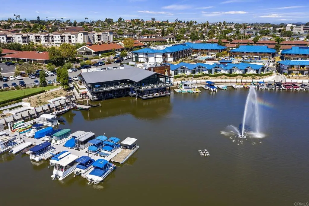 https://cdn.realtyfeed.com/cdn/127/306428487/38d18c0377b39e445dcad75e5344888c.webp
