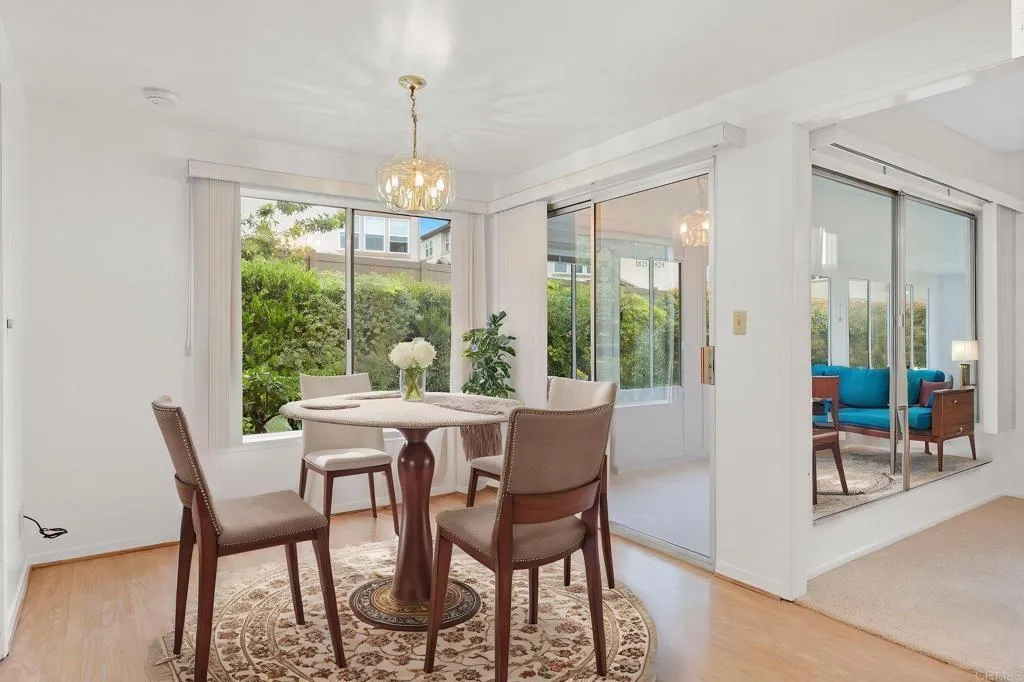 https://cdn.realtyfeed.com/cdn/127/306428487/41b69d70e65192272f11c8fe49774acf.webp