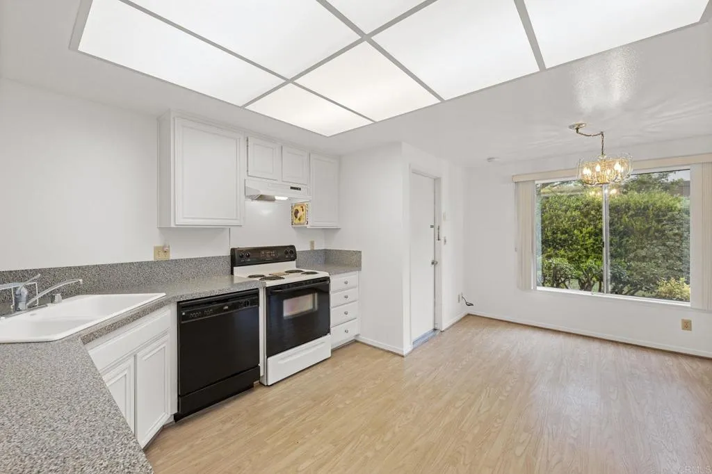 https://cdn.realtyfeed.com/cdn/127/306428487/a70046fe6f43626a9574a5b9c61e87b5.webp