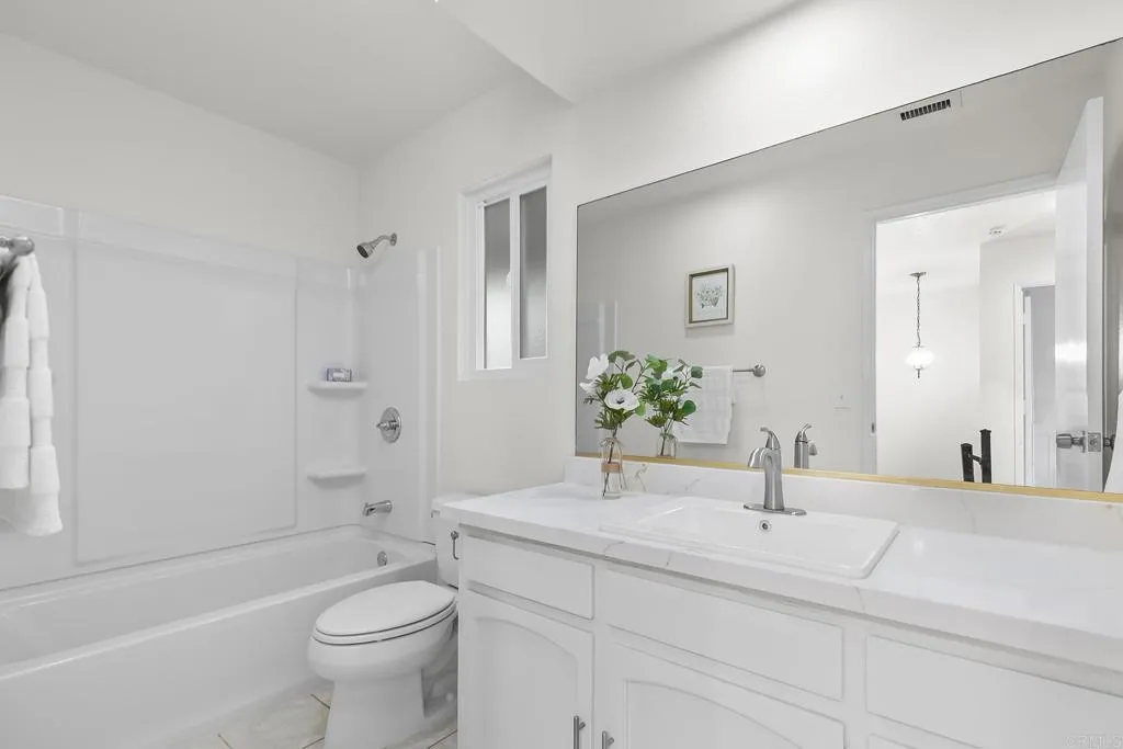 https://cdn.realtyfeed.com/cdn/127/306428488/544173b3516cda71a168cfb1411ebaf2.webp