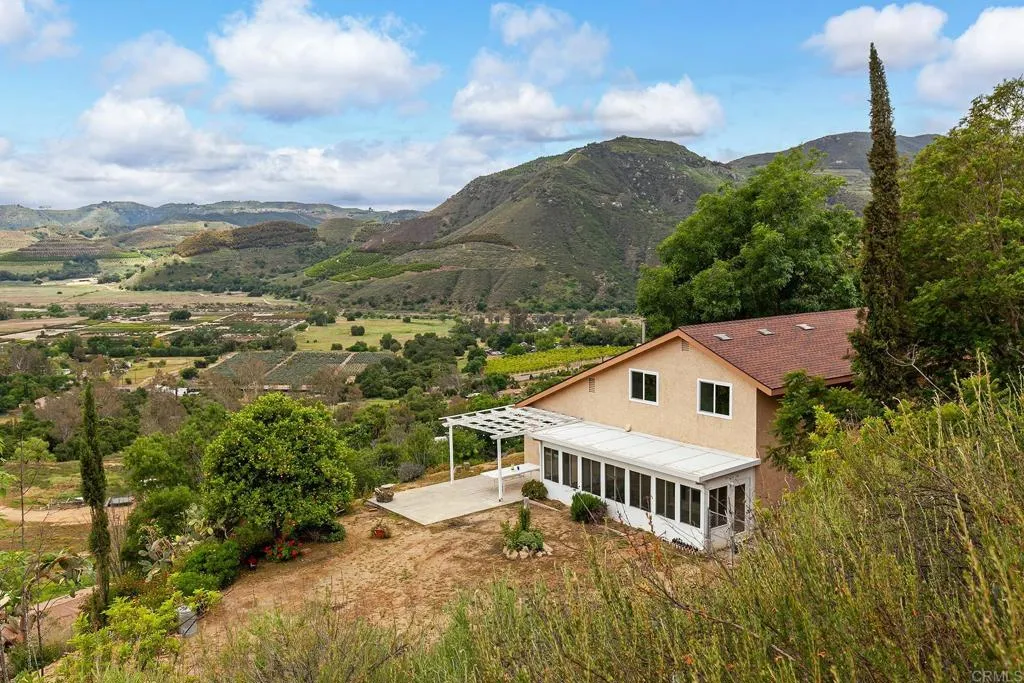 https://cdn.realtyfeed.com/cdn/127/306428488/6f6972f0219a13e91dc731e046a71f7f.webp