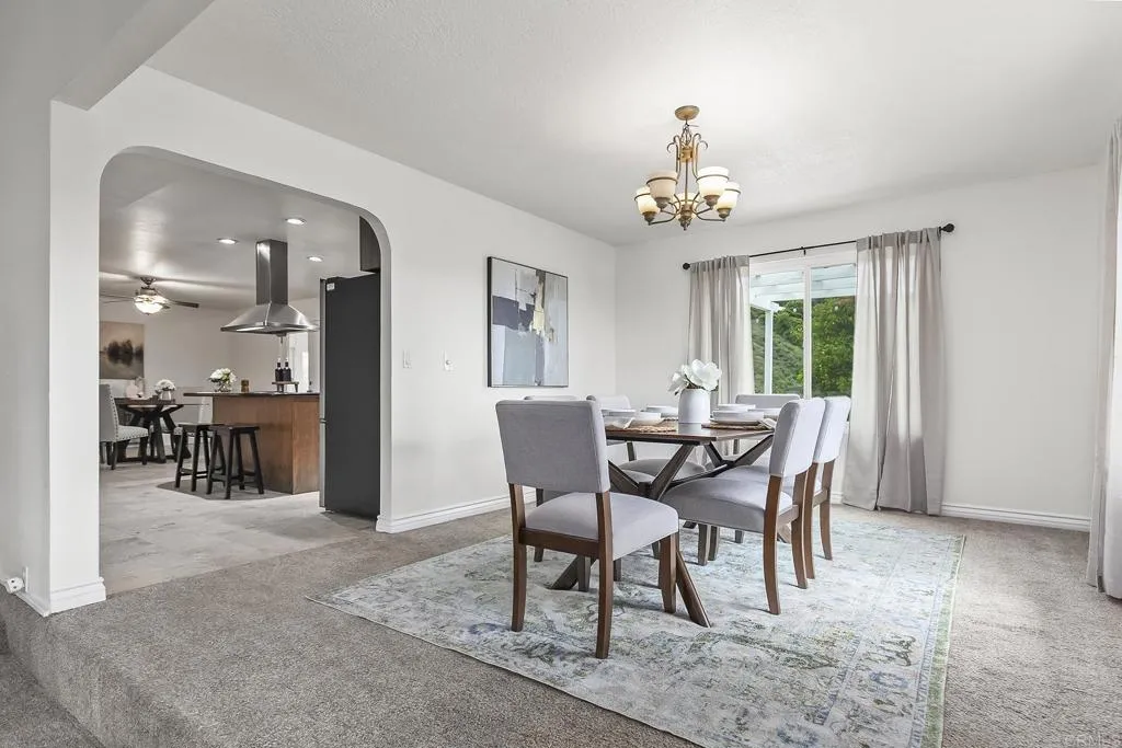 https://cdn.realtyfeed.com/cdn/127/306428488/8b7a39c18a8a5b7e019a4490ecb47317.webp