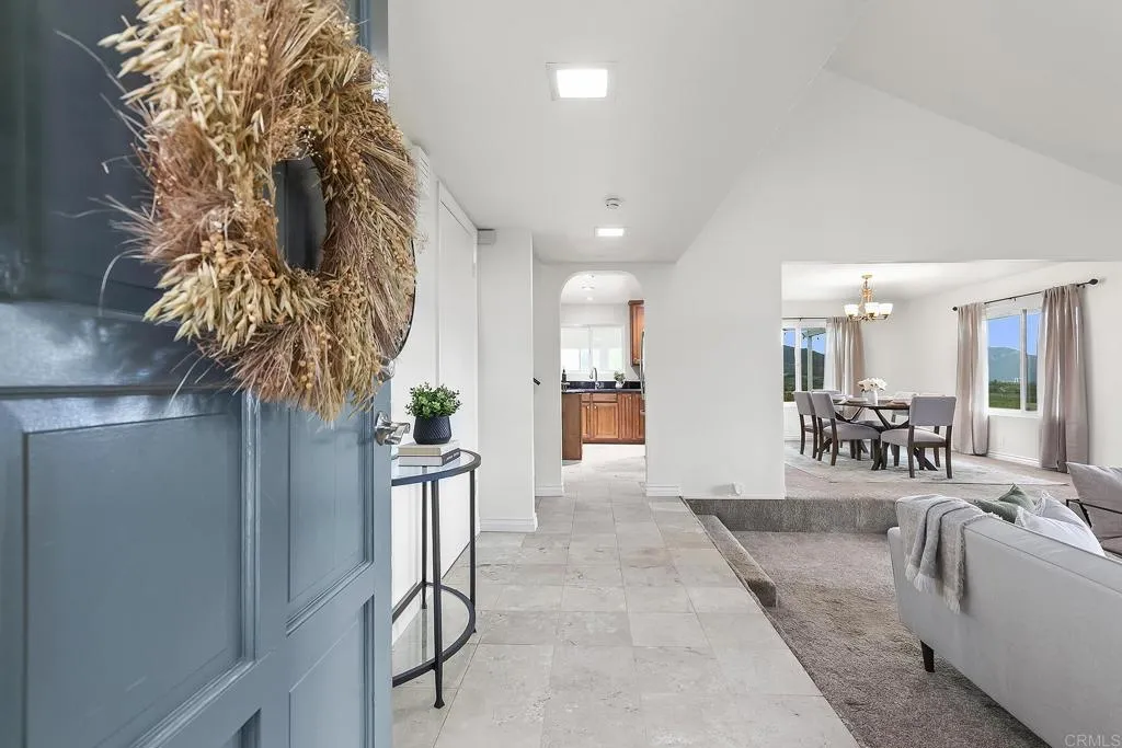 https://cdn.realtyfeed.com/cdn/127/306428488/909cbd41d96a5293c8378a61bebf1b66.webp
