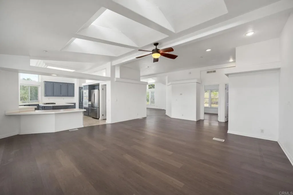 https://cdn.realtyfeed.com/cdn/127/306428502/13c7b999466765b7cbdca923b9b0c640.webp