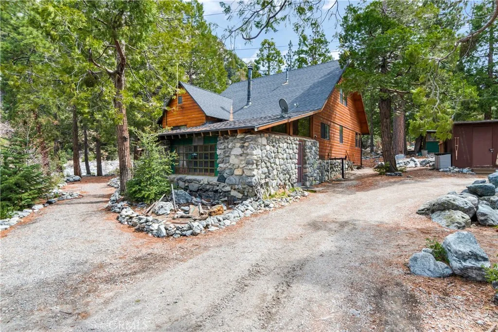 41524 Alder Drive, Forest Falls, Ca 92339 - Photo 4 of 33, Forest Falls, CA