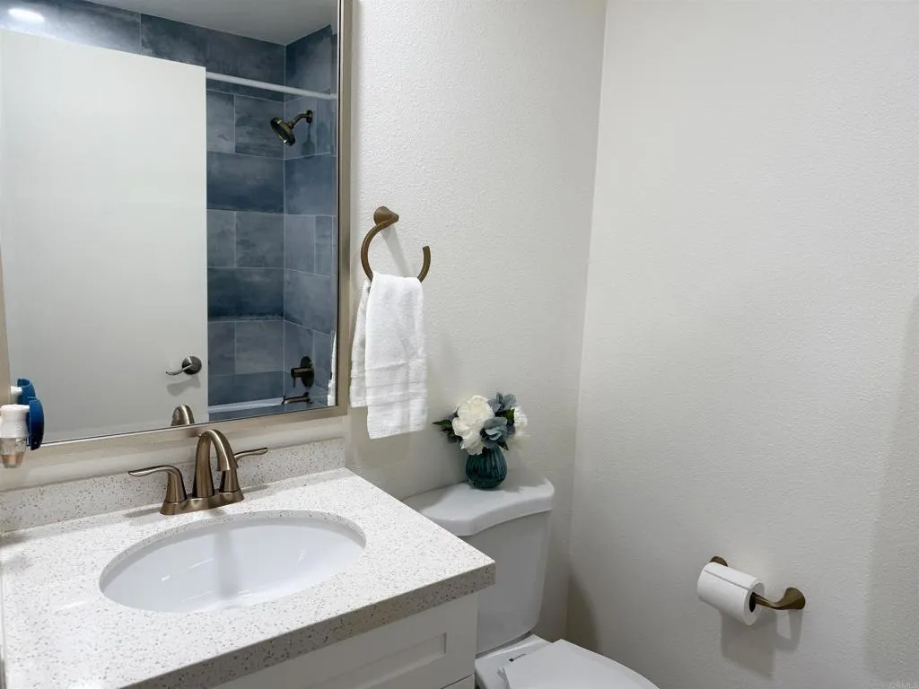 Photo #8: PTP2503106 Listing: Photo #8