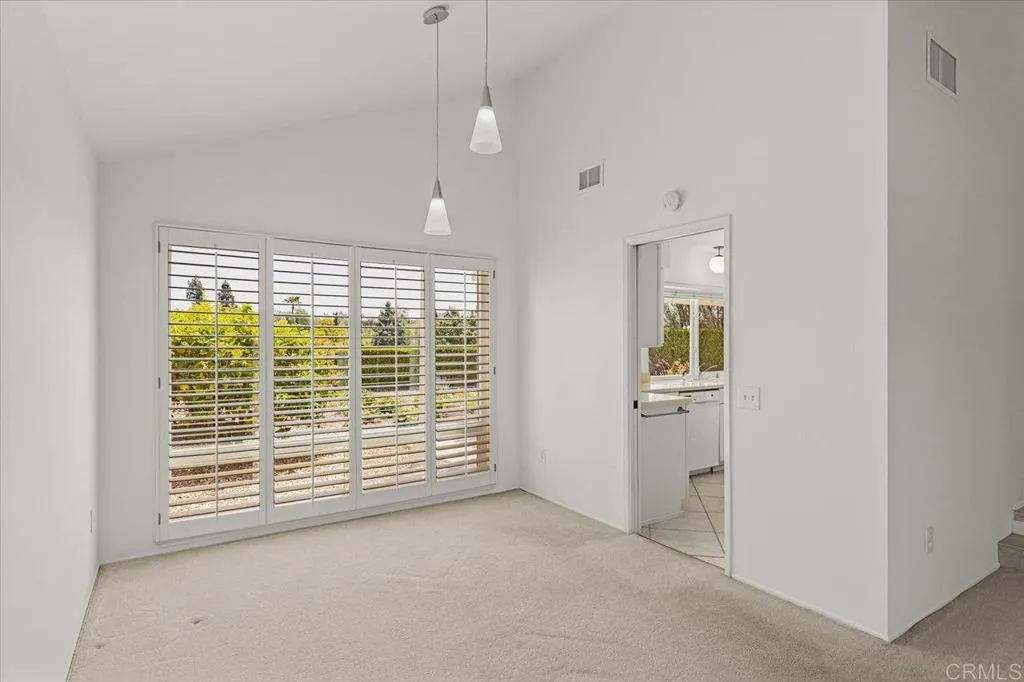 https://cdn.realtyfeed.com/cdn/127/306428729/6fe95165944f2347787547b60049209d.webp