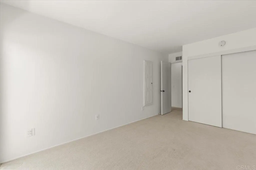 https://cdn.realtyfeed.com/cdn/127/306428729/ba399babc4f8fac65fc34feb23de9f1f.webp