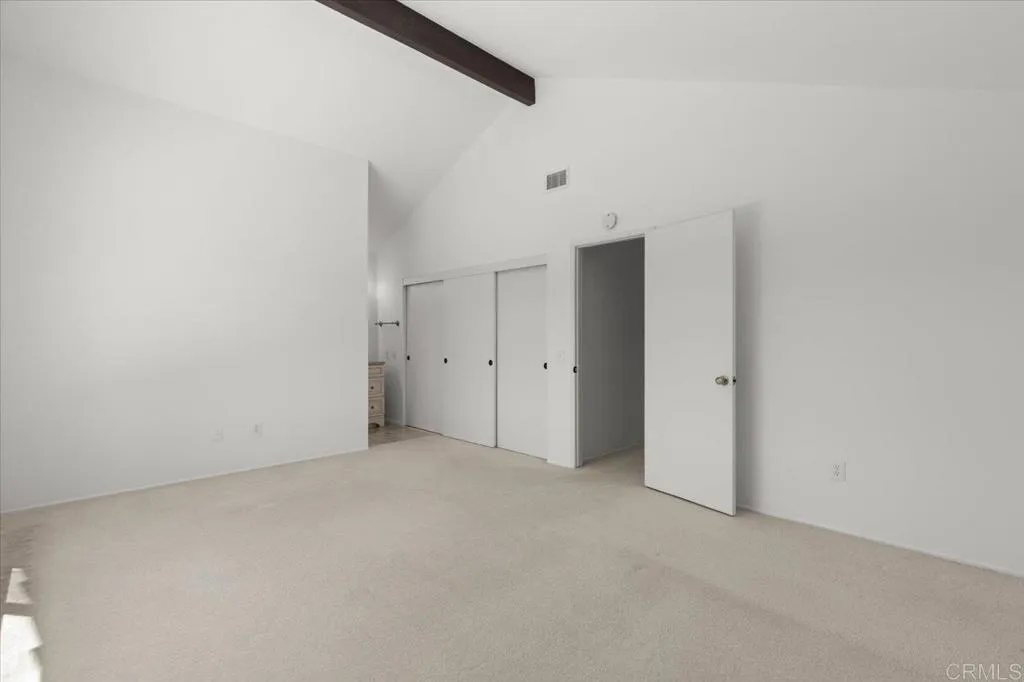 https://cdn.realtyfeed.com/cdn/127/306428729/eaefab82a963cedcbfac1c6ee2409f1b.webp