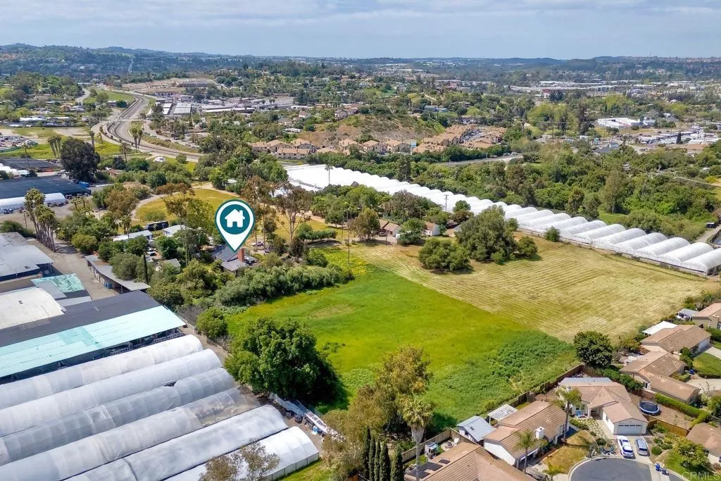 https://cdn.realtyfeed.com/cdn/127/306429065/53c79fb33f8212cebb8625989d401a1f.webp